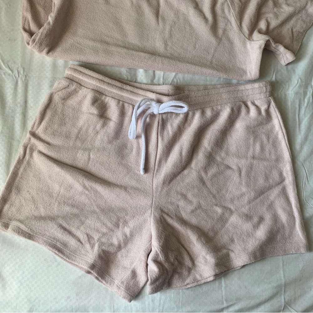 ୨୧ ･ﾟ✧ Lucky Brand Pink PJ Set - Picture 2 of 6